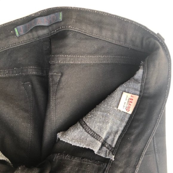 J BRAND Pencil Leg Black Stretch Jeans - Picture 5 of 7